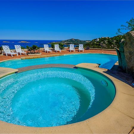 Sardinia Family Villas - Villa Carmen With Sea View And Pool ポルト・チェルボ エクステリア 写真